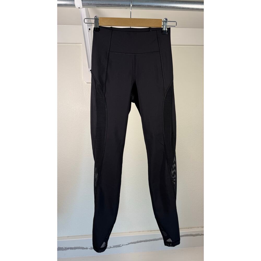 Old Navy‎ Active Powersoft High-Rise Leggings Go-Dry Size XS (25" inseam) Black